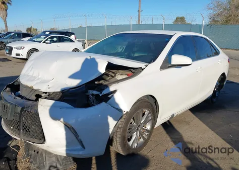 2016 Toyota Camry Se z USA, uszkodzony, nr VIN 4T1BF1FK4GU265072